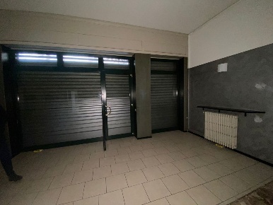 Foto Locale commerciale a Castel San Giovanni Centro di 48 m² con 2 locali