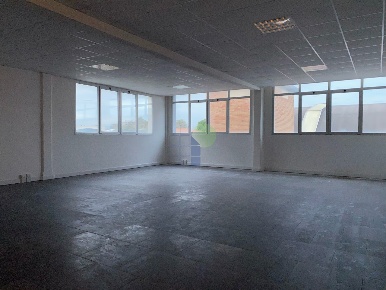 Foto Ufficio in Via Leopardi  31, Livorno Sorgenti di 110 m² con 1 locali