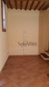 Foto Locale commerciale in VIA SAN VIGILIO, Siena Provenzano di 35 m²