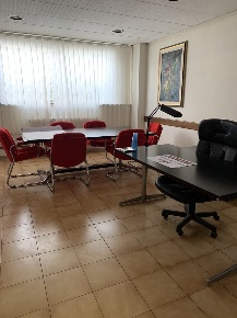 Foto Ufficio in va verdi, Osimo Centro di 35 m² con 2 locali in affitto