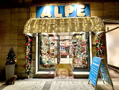 Foto Attività commerciale in Via Oreste Marrucci 37, Cecina Cecina Centro