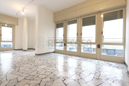 Foto Ufficio in Viale Milano 56, Vicenza Centro Storico di 308 m²