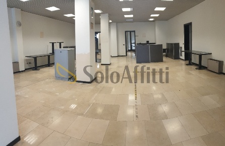 Foto Locale commerciale in Via Ospital Vecchio 32, Legnago Centro di 250 m²