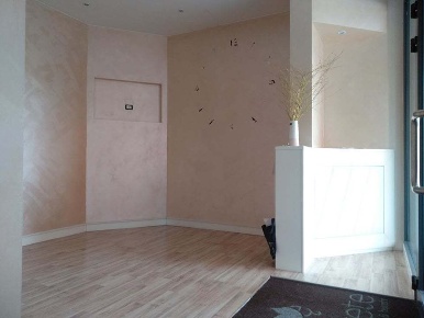 Foto Locale commerciale in Via degli Alpini, Bagnolo Mella Centro di 87 m²