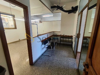 Foto Ufficio in Via del Torrione 2, Reggio di Calabria Pineta Zerbi