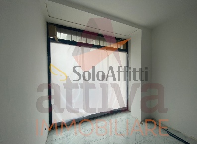 Foto Locale commerciale a Castelfidardo Centro di 70 m² con 2 locali