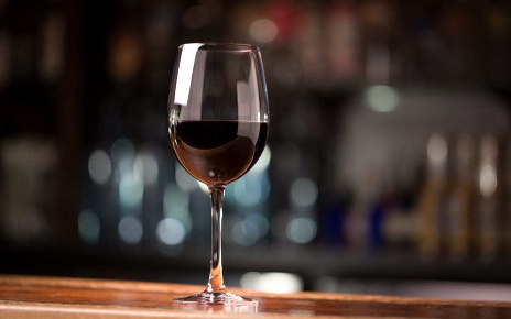 Foto Attività commerciale in Via Francesco Sforza 21, Milano di 170 m²