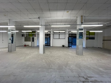 Foto Locale commerciale in Via del Commercio, Genova Nervi di 312 m²
