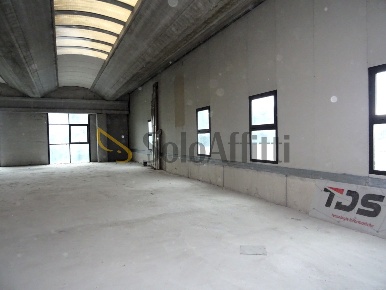 Foto Ufficio a Corinaldo Centro di 215 m² con 1 locali in affitto