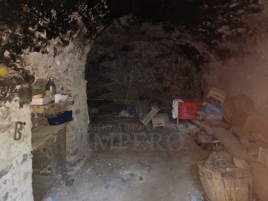 Foto Magazzino in Vico Bearetti, Ventimiglia Varase, Bevera di 38 m²