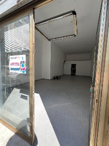 Foto Locale commerciale a La Spezia di 57 m² con 1 locali in affitto