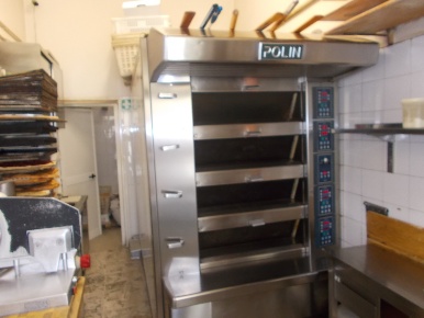 Foto Attività commerciale a Prato Sacrocuore di 60 m² con 2 locali