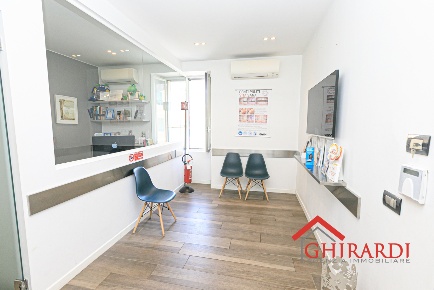 Foto Ufficio in Via Ciro Menotti 51, Genova Sestri Ponente di 76 m²