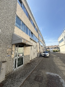Foto Ufficio in Via Enrico Fermi 5/c, Spilamberto di 85 m² con 3 locali