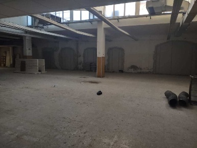 Foto Magazzino a Jesi in affitto