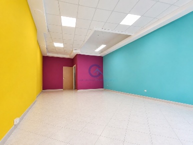 Foto Locale commerciale in Via Fiume 17, Catanzaro Catanzaro Lido di 60 m²