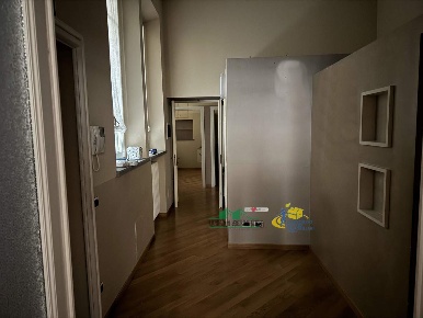 Foto Ufficio in Via Pietro Torrigiani, Parma Centro Storico di 90 m²