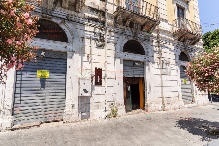 Foto Locale commerciale a Siracusa Umberto - Ermocrate di 200 m² in affitto