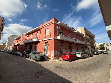 Foto Ufficio in Via Asmara 4, Brindisi Cappuccini di 668 m² con 14 locali
