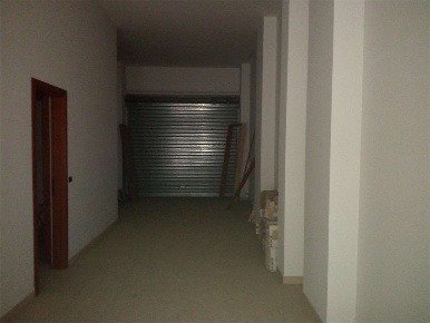 Foto Negozio in VIA SARDEGNA, Cerignola Centro di 135 m² con 1 locali