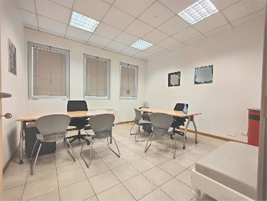 Foto Ufficio in Viale Europa 302, Capannori Marlia di 18 m² con 1 locali