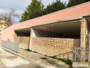 Foto Ufficio in largo staffette partigiane, Ancona Le Grazie di 48 m²