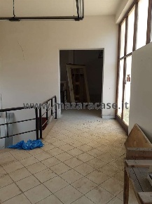 Foto Negozio a Mazara del Vallo di 800 m² in affitto