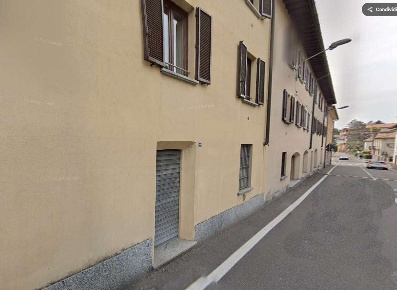 Foto Ufficio in Via Boselli, Olgiate Comasco Centro di 90 m² con 4 locali