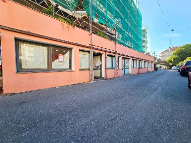 Foto Negozio in via agnese  13, Diano Marina Centro di 290 m² con 1 locali