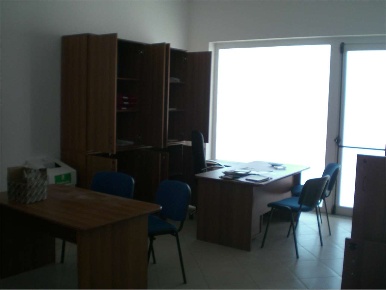 Foto Ufficio a Cisterna di Latina di 70 m² con 1 locali in affitto