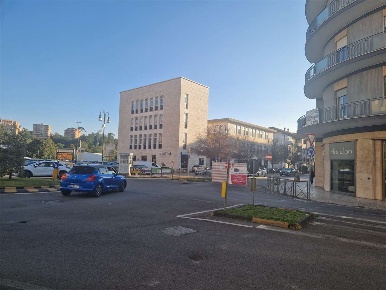 Foto Ufficio in piazzale Martiri di Vallerotonda 1, Frosinone Tribunale