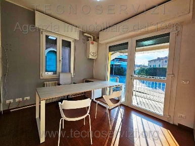 Foto Ufficio a Savignano sul Panaro di 40 m² con 2 locali in affitto