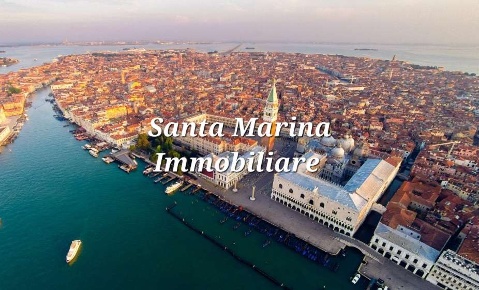 Foto Negozio in San Polo  1723, Venezia San Polo di 110 m² con 4 locali