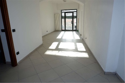 Foto Negozio in Motta 13, Vaprio d'Adda di 40 m² con 1 locali in vendita