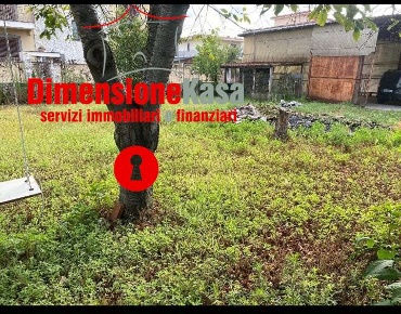 Foto Magazzino in Via Carmine Sommese chirurgo 78, Saviano di 150 m²