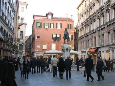 Foto Negozio in Rialto, Venezia Rialto di 25 m² con 2 locali in vendita