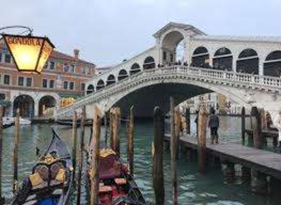 Foto Negozio in Rialto, Venezia Rialto di 25 m² con 2 locali in vendita