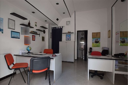 Foto Ufficio in Piazza tre Valli 1, Mazara del Vallo di 30 m² con 2 locali