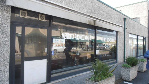 Foto Negozio a Occhiobello di 200 m² con 6 locali in affitto