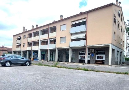 Foto Negozio in Via Fausto COPPI  6 B, Jesi Giardini - Fausto Coppi