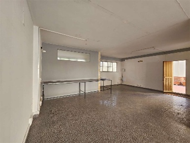 Foto Ufficio in Via Cavalcanti  17e, Firenze Le Cure di 80 m² con 2 locali