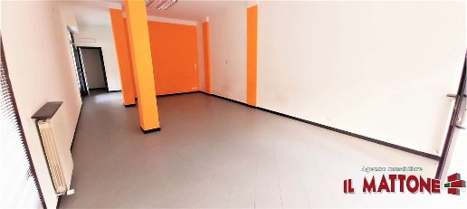 Foto Ufficio in Via Bartolomeo Parodi, Ceranesi Santa Marta di 65 m²
