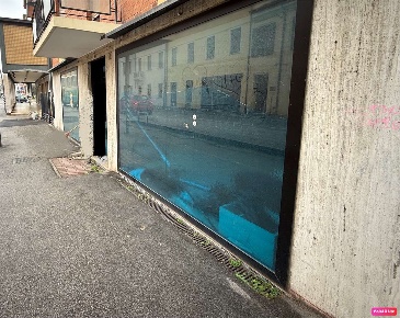 Foto Negozio in viale europa 1, Piove di Sacco di 100 m² con 1 locali