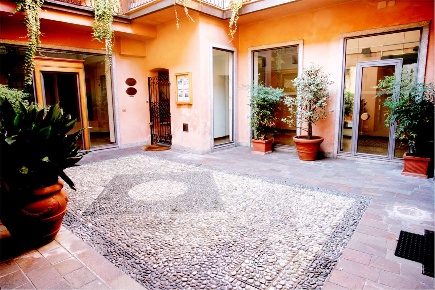 Foto Negozio a Busto Arsizio di 160 m² con 3 locali in affitto