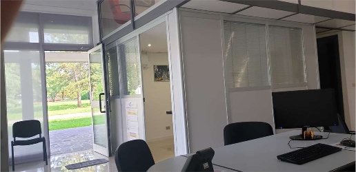 Foto Negozio in mazzini, Trezzo sull'Adda di 79 m² con 3 locali in vendita