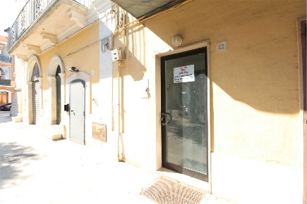 Foto Negozio in via Roma, Capurso di 30 m² con 1 locali in vendita