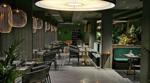 Foto Negozio in Via del tanaro 600, Lucca Tempagnano - Picciorana di 250 m²