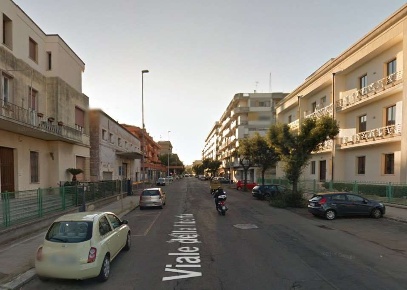 Foto Negozio in via della libertà, Lecce Pranzo di 125 m² con 1 locali