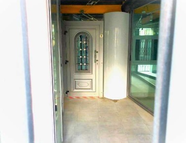 Foto Negozio in via Cavedoni 12, Sassuolo Centro di 40 m² con 2 locali