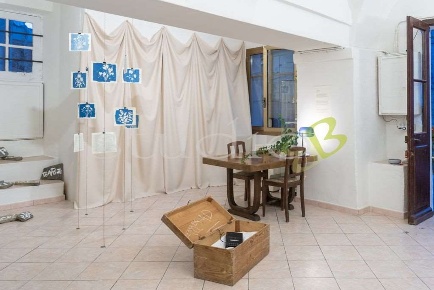 Foto Negozio in Piazza della Libertà 5a, Seborga di 40 m² con 2 locali